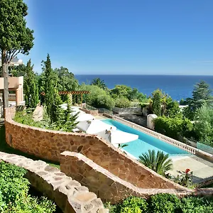 Hotel Tiara Yaktsa Cote D'azur, Théoule-sur-Mer